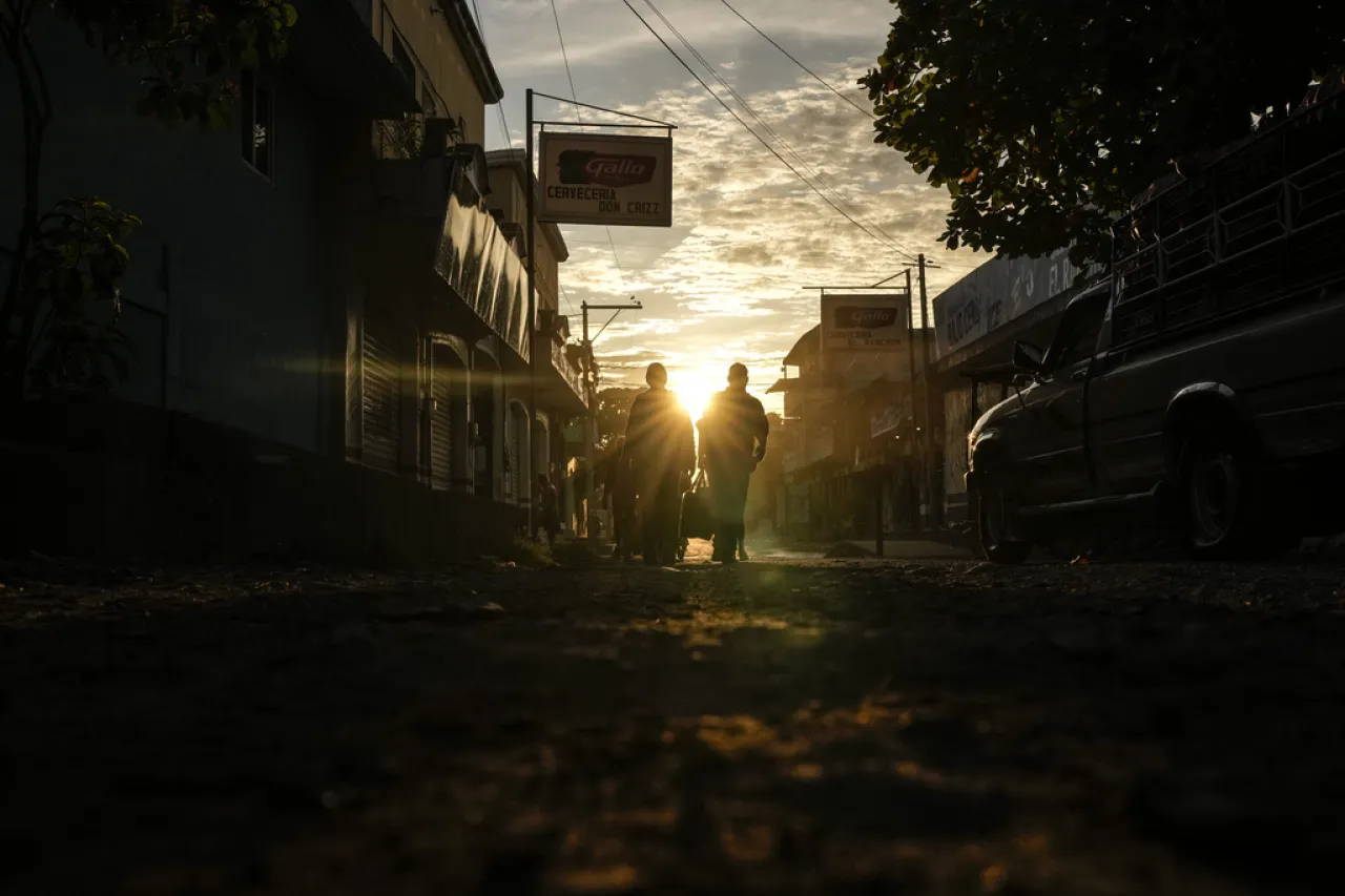 Cárteles controlan el flujo de migrantes por la frontera sur de México