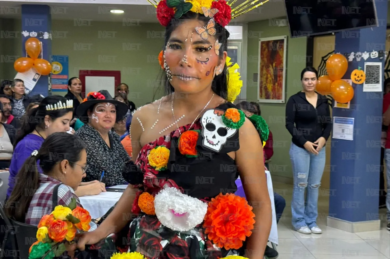 Migrantes celebran Día de Muertos en Juárez