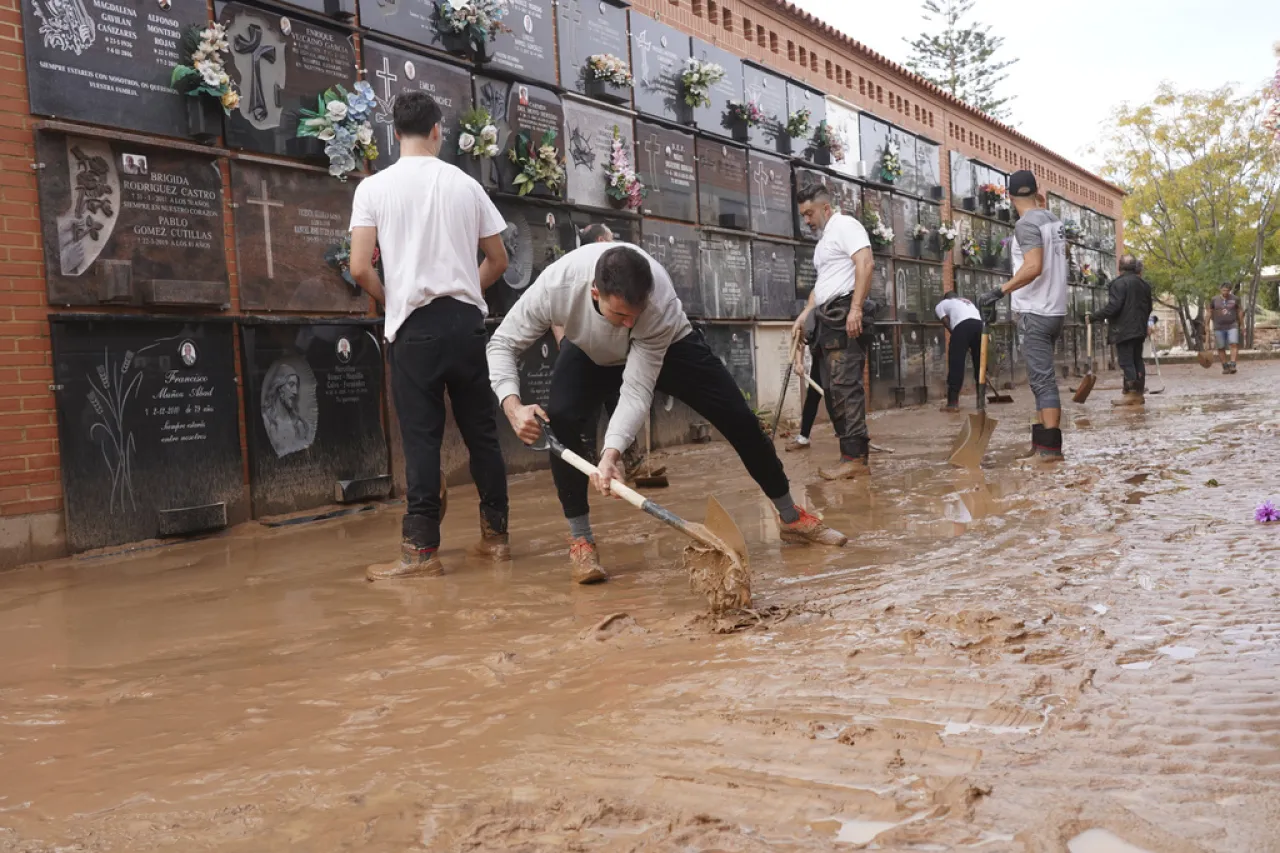 Suman 205 muertos por inundaciones en España