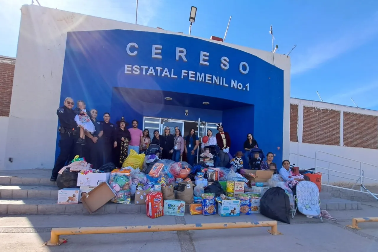 Organizan celebración de Halloween para hijos de mujeres privadas de la libertad