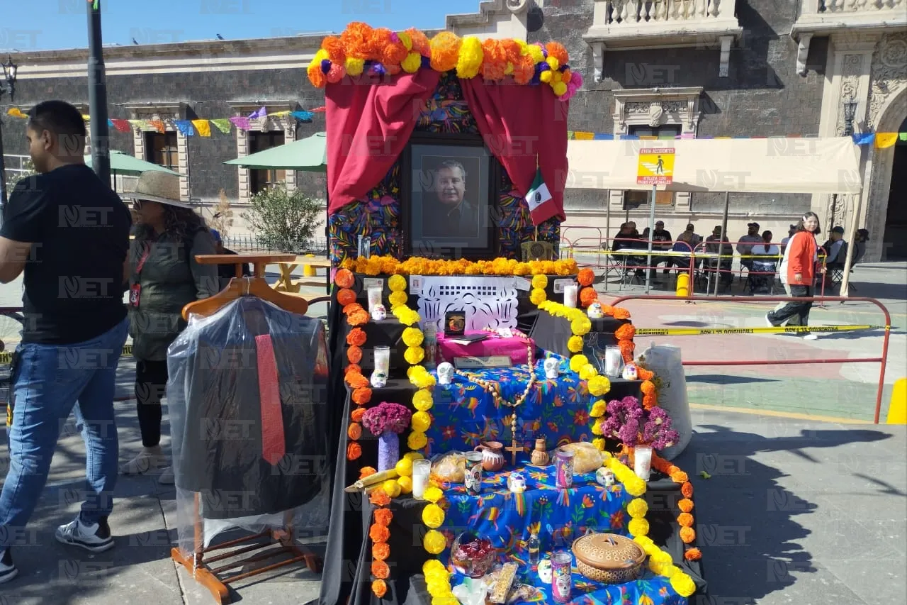 Se llena Centro Histórico de colores por el Día de Muertos