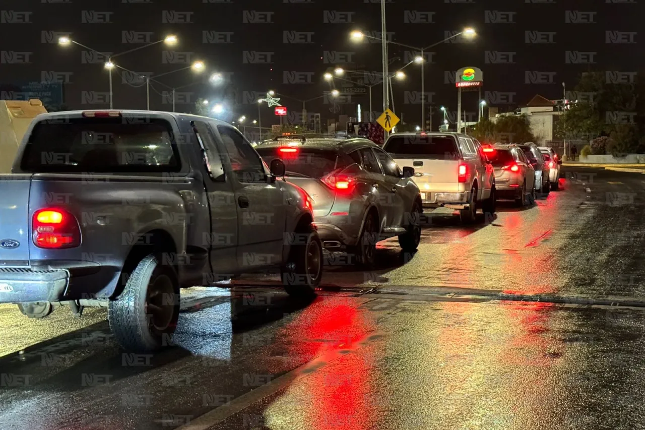 Más de una hora de espera para cruzar a El Paso por el puente Libre