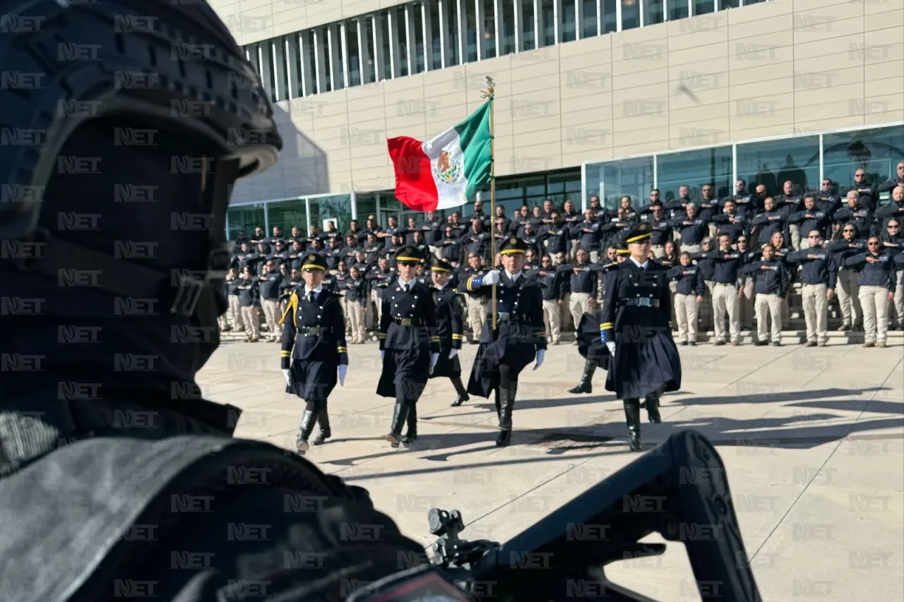 Realizan homenaje a agentes caídos