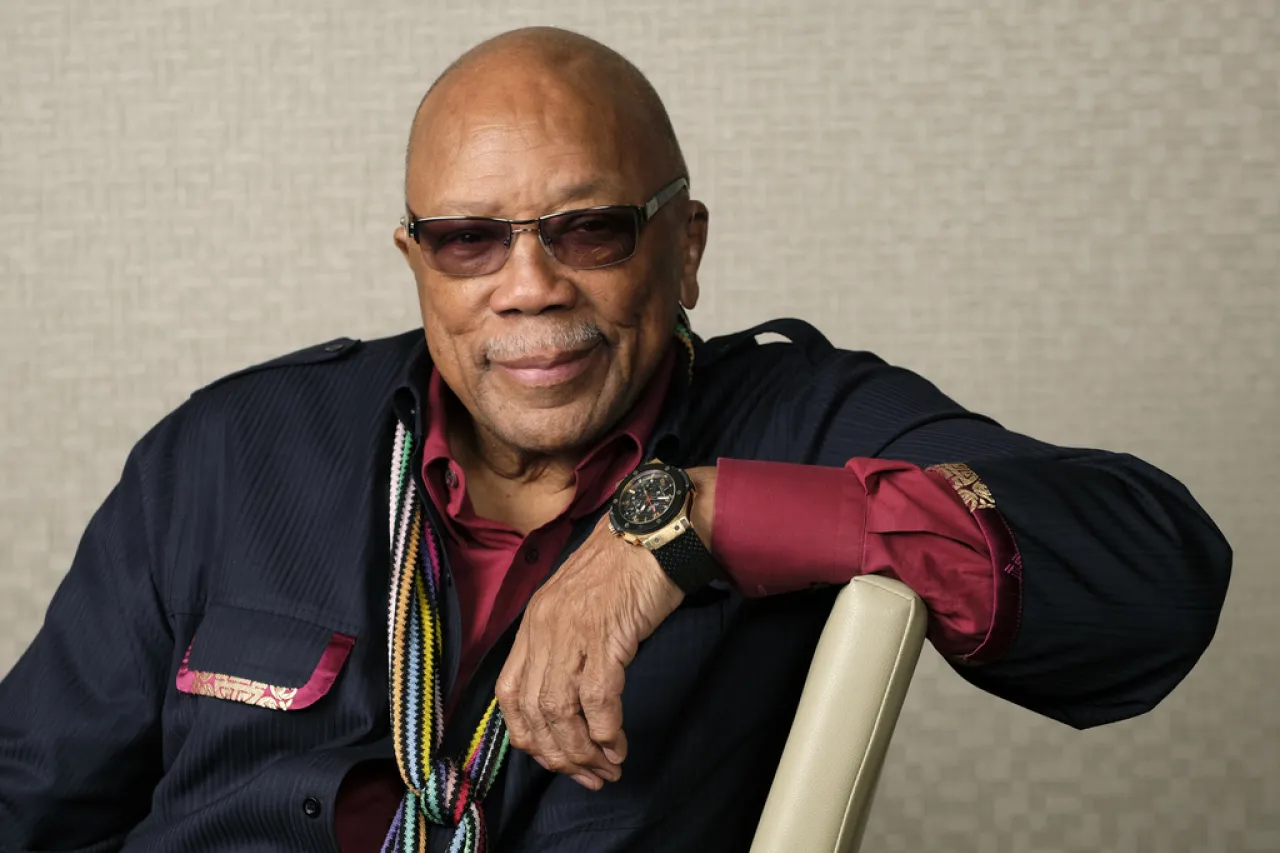 Muere el productor Quincy Jones, el polifacético titán de la música