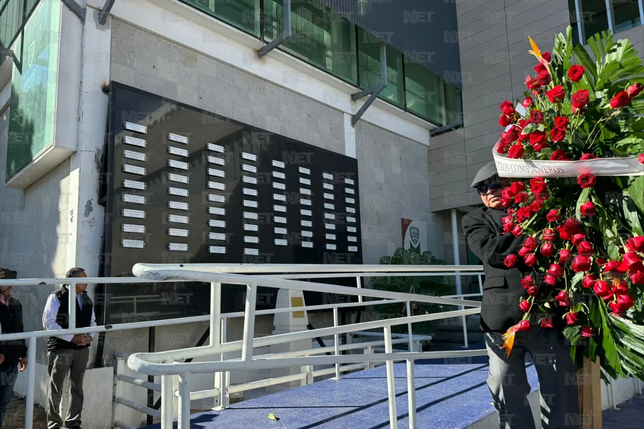 Realizan homenaje a agentes caídos