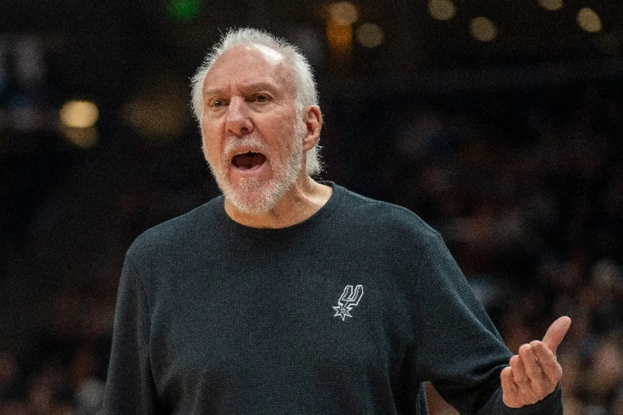 Gregg Popovich se ausentará de los Spurs por enfermedad