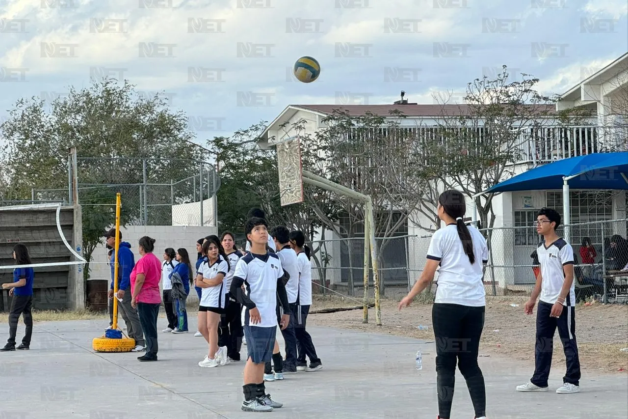 ¿Buscas escuela secundaria? Los Búhos te invitan a su casa