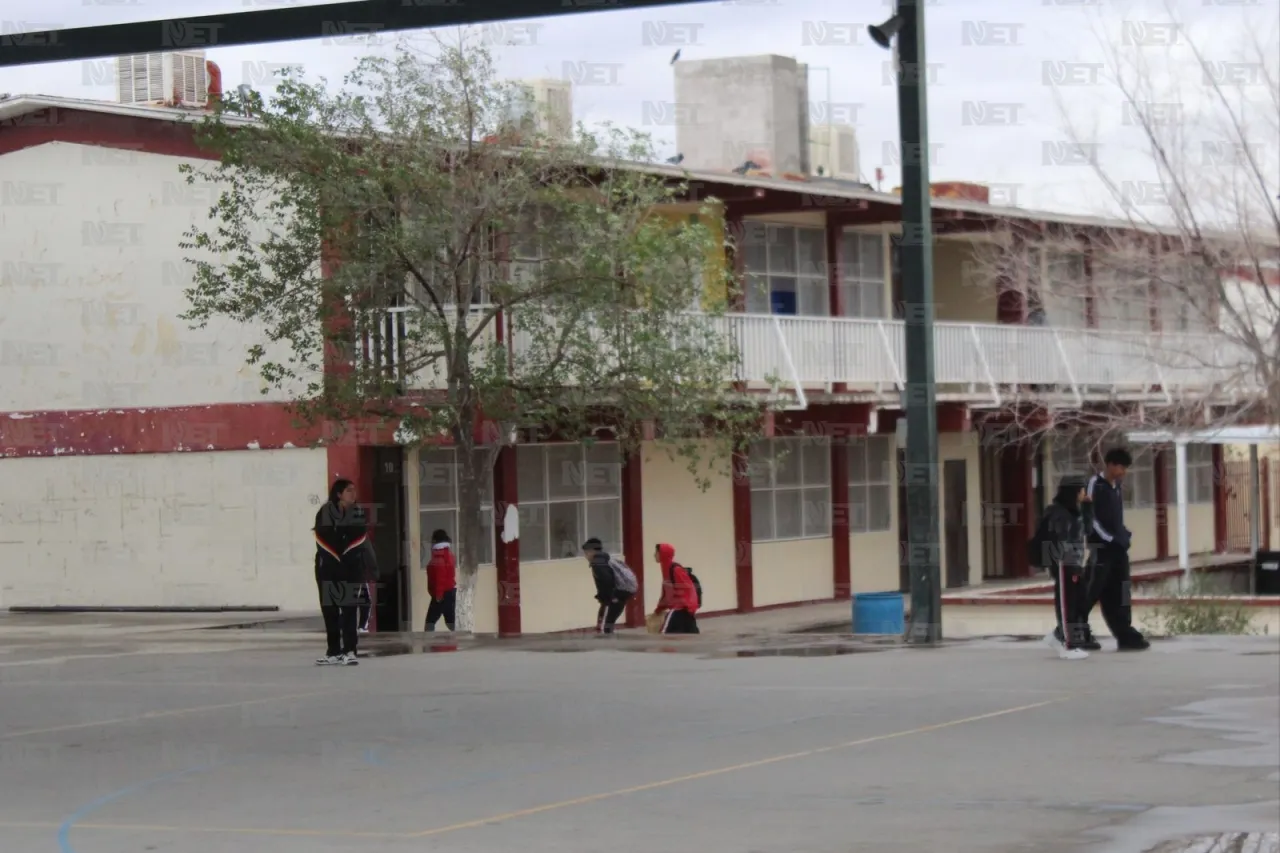 Inauguran barda perimetral en Secundaria Federal 18