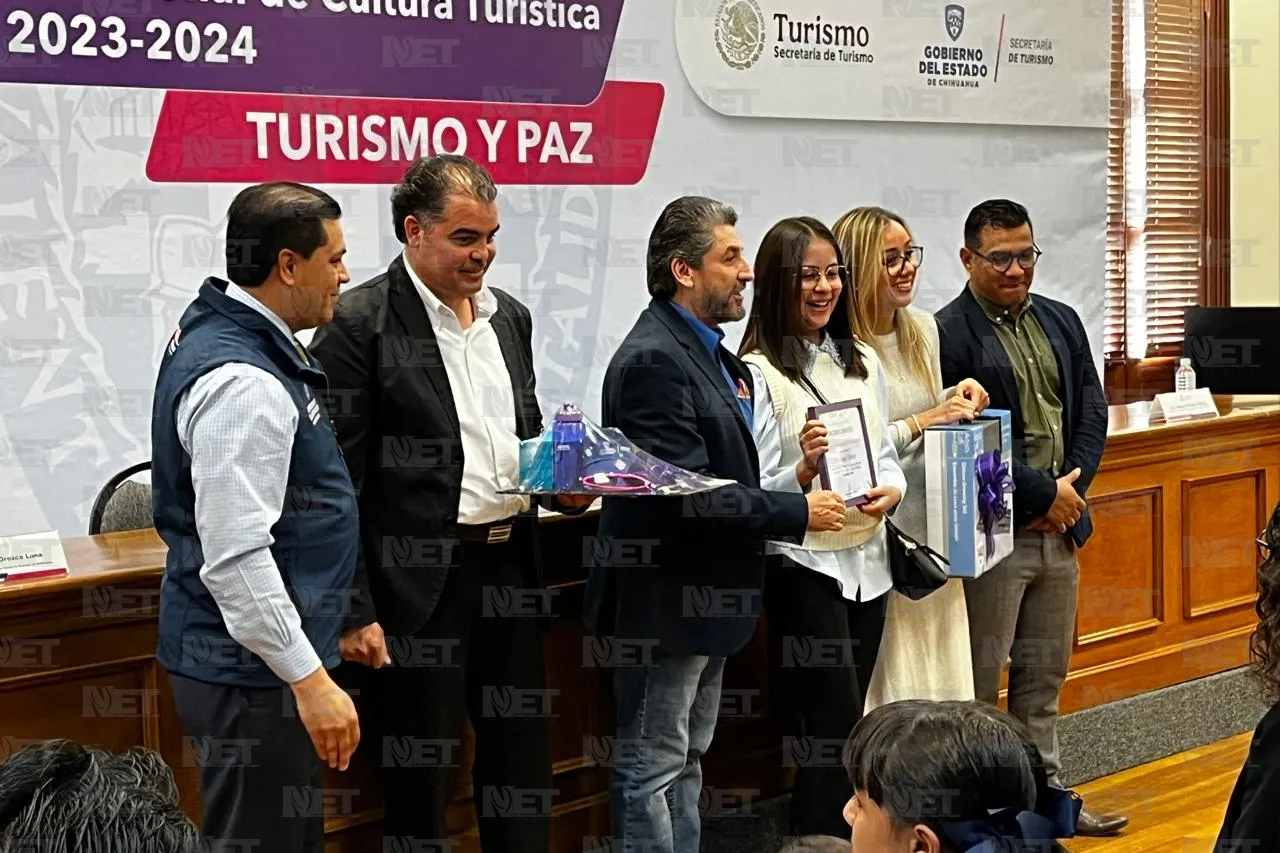 Entregan premios a ganadores del Concurso de Cultura Turística 2023-2024