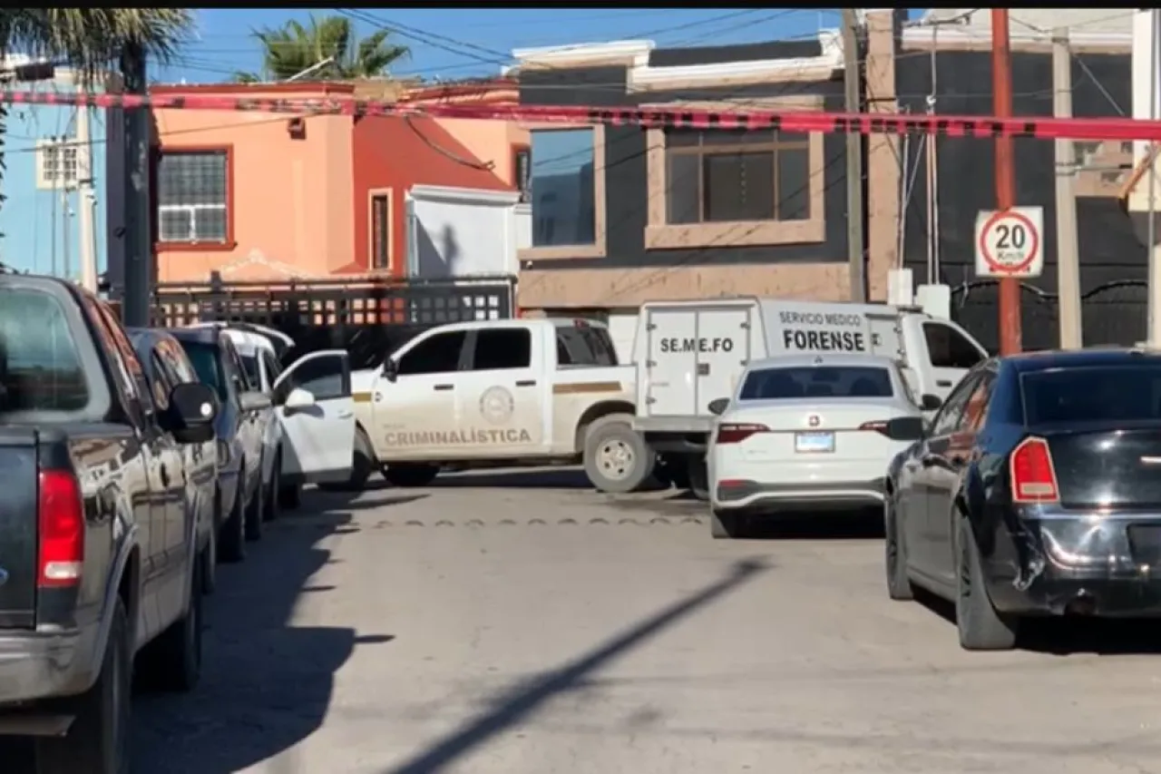 Ataque en vivienda de residencial deja 3 muertos y 4 heridos