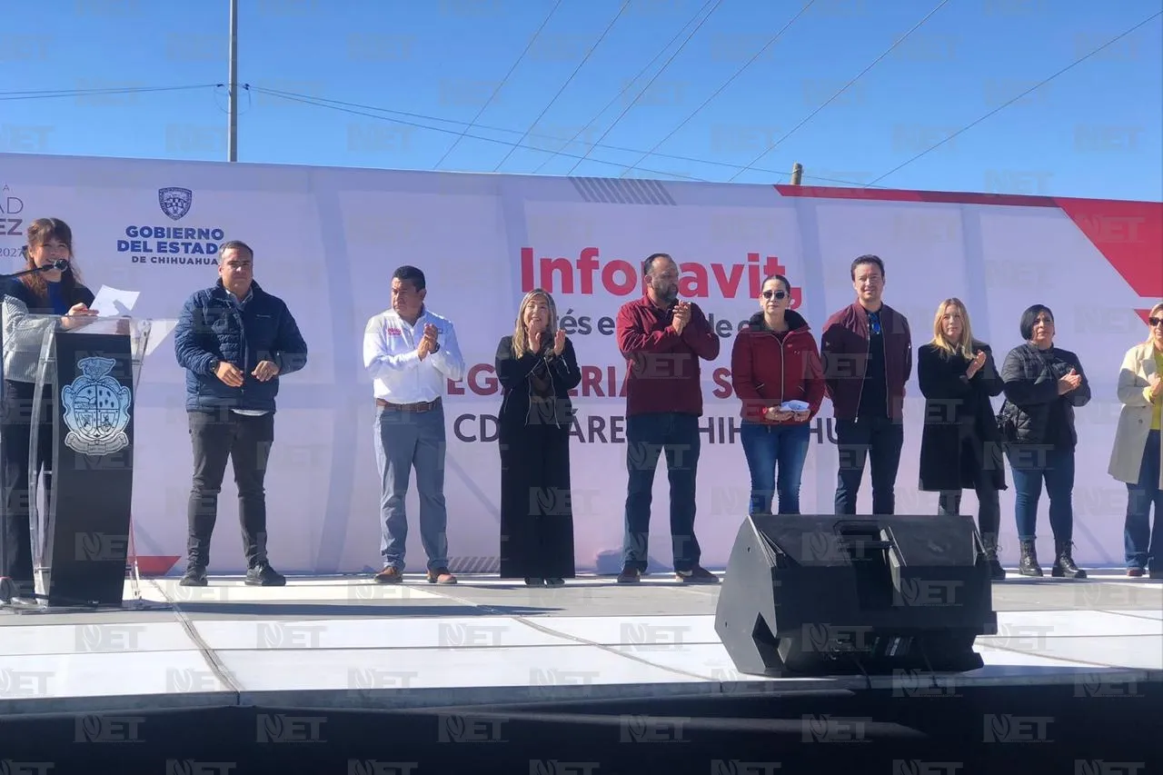 Acerca Coesvi programas a miles en feria de la vivienda en Juárez