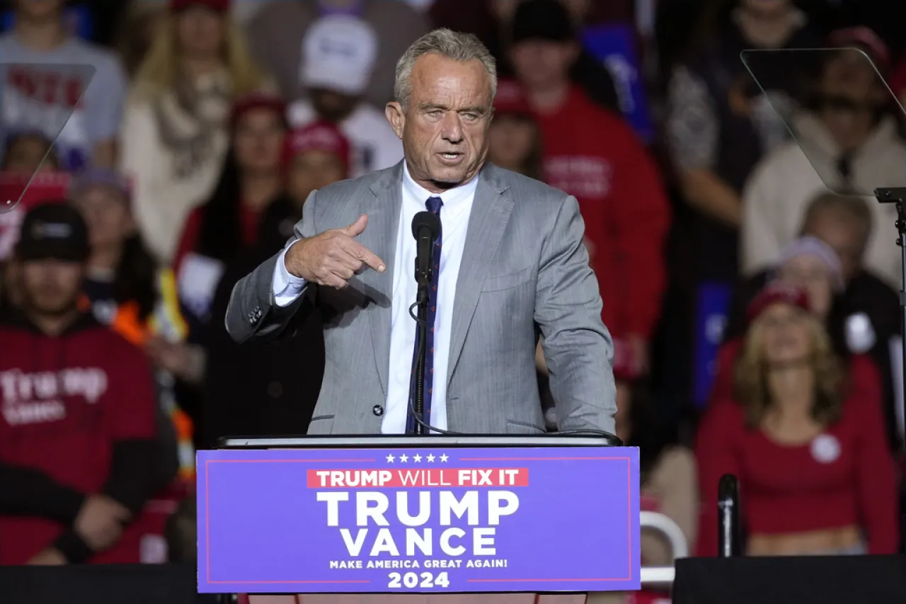 Trump elige a Robert F. Kennedy Jr., un antivacunas, como secretario de Salud