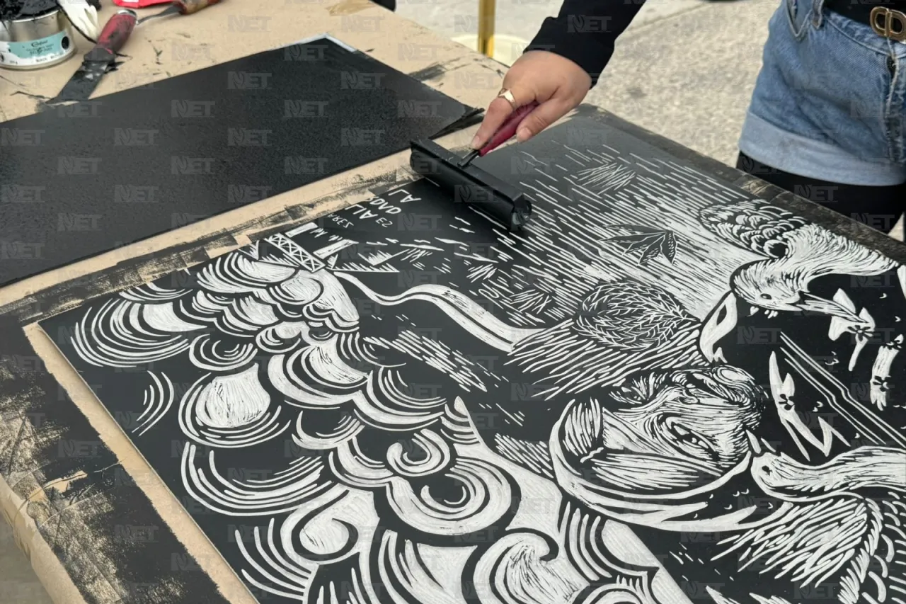 Exponen artistas locales su obra 'La Frontera Print Fest'