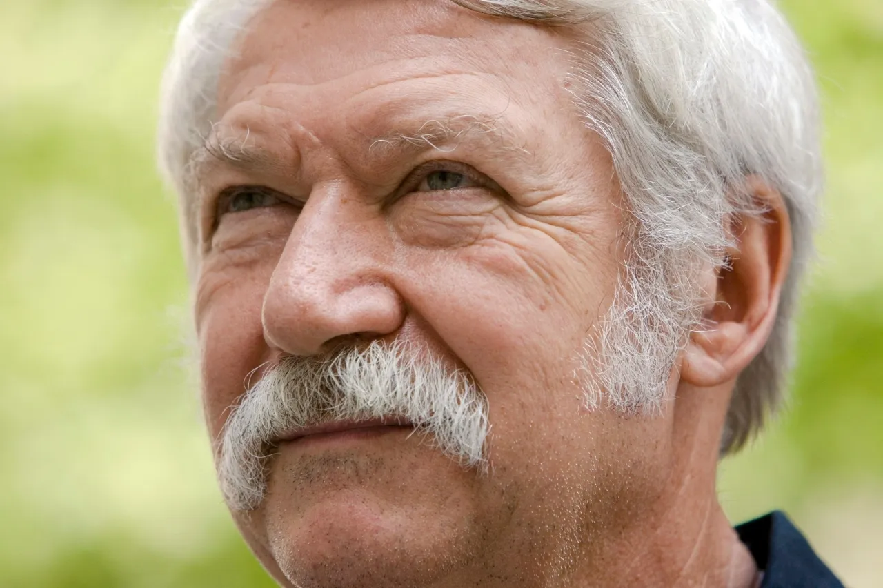 Fallece Bela Karolyi, entrenador polémico de Comaneci