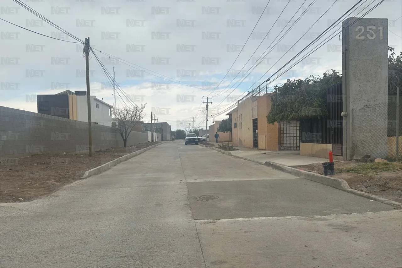 Entrega alcalde Pérez Cuéllar 2 calles rehabilitadas