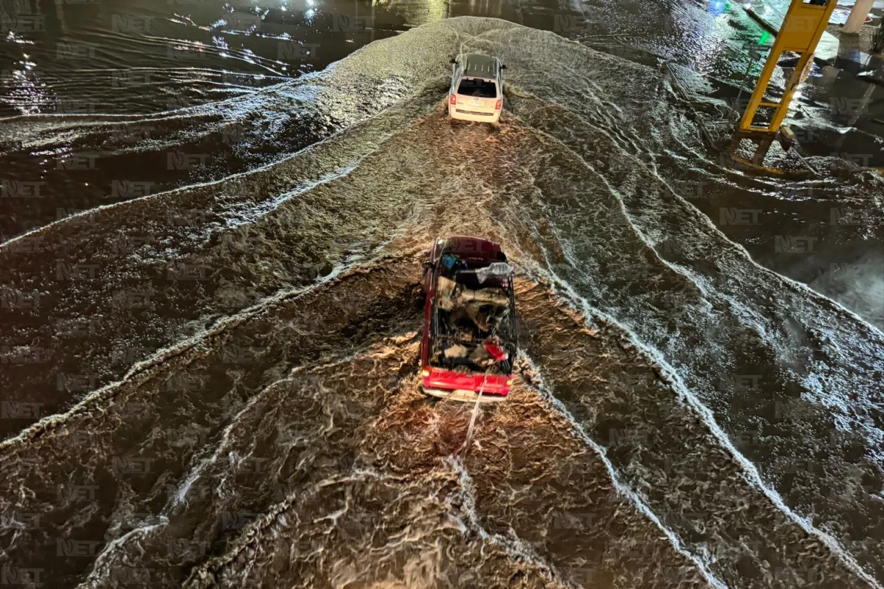 Así luce la carretera Juárez Porvenir inundada