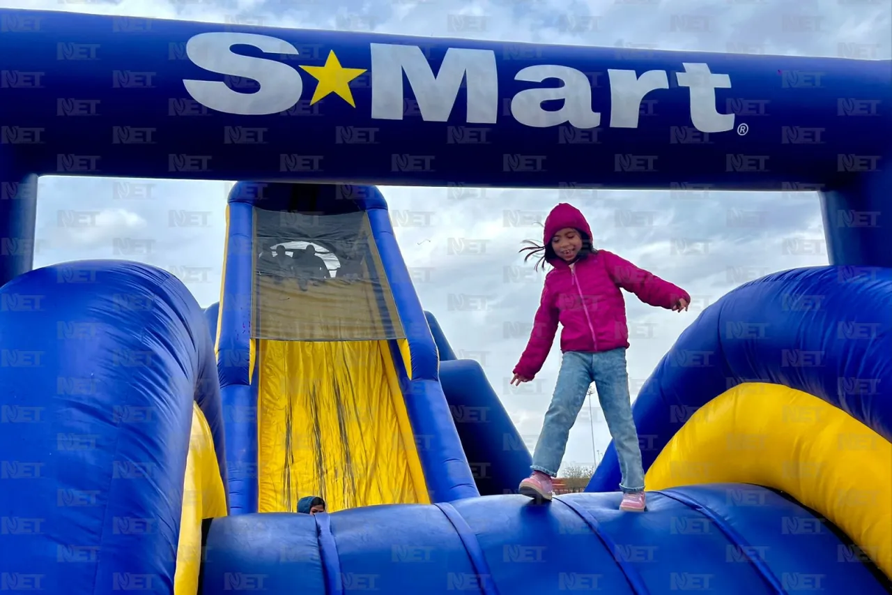 Inflatón de S-Mart cierra con diversión total