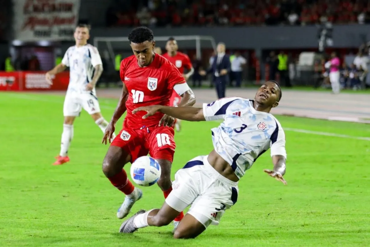 Panamá empata con Costa Rica y se mete al Final Four de la Nations League