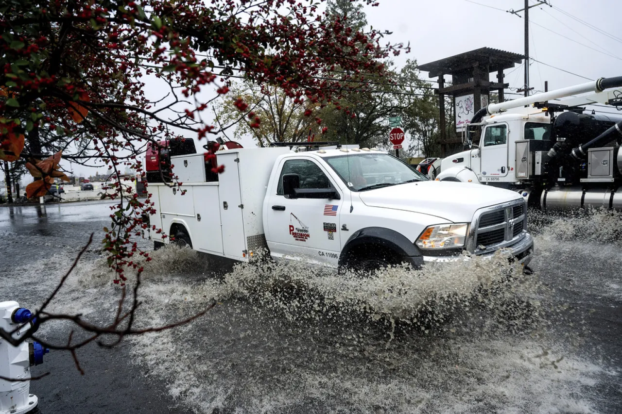 Lluvia y nieve azotan el norte de California en una nueva oleada de mal tiempo