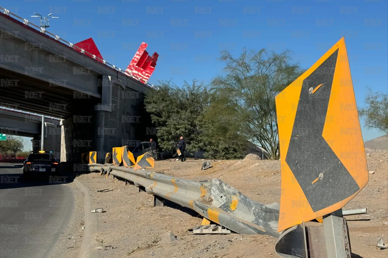 Choca en Pérez Serna y abandona su auto