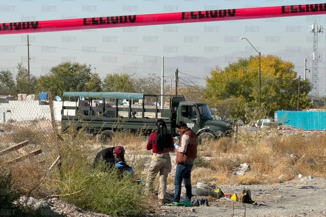 Hallan encobijado en baldío de la Terranova