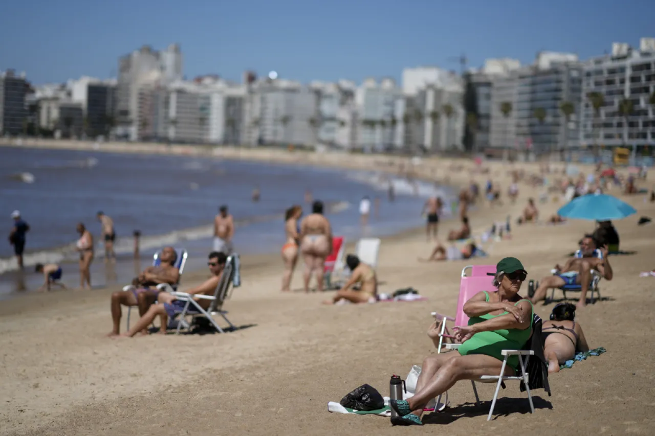 Triunfo de Orsi marca el regreso de la izquierda al poder en Uruguay