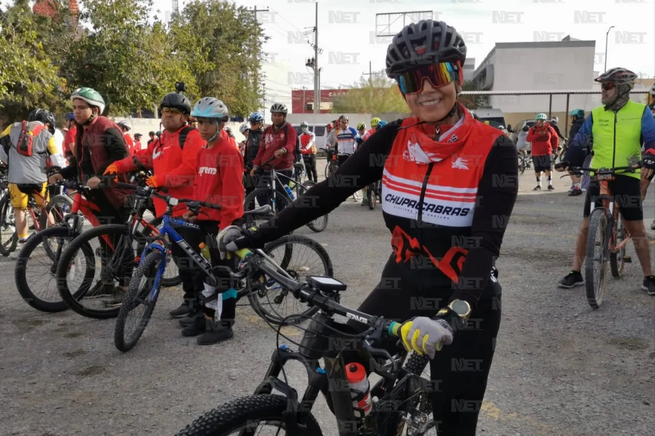 Participan más de 200 ciclistas en rodada de la Cruz Roja