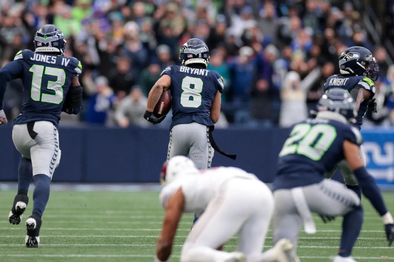 Cardinals se pega tiro en el pie y cae ante Seahawks