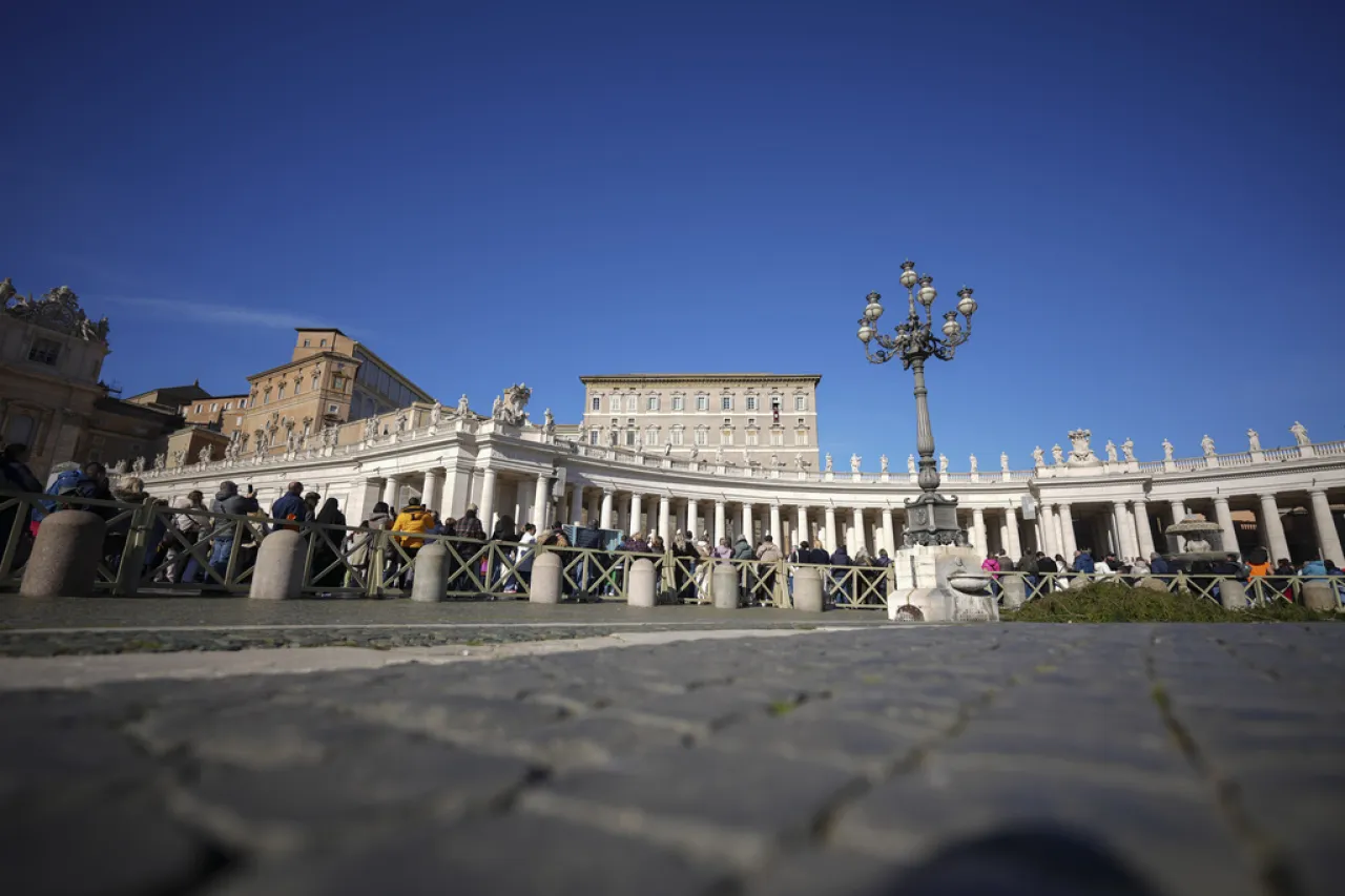 El Vaticano instalará una webcam en la tumba de San Pedro