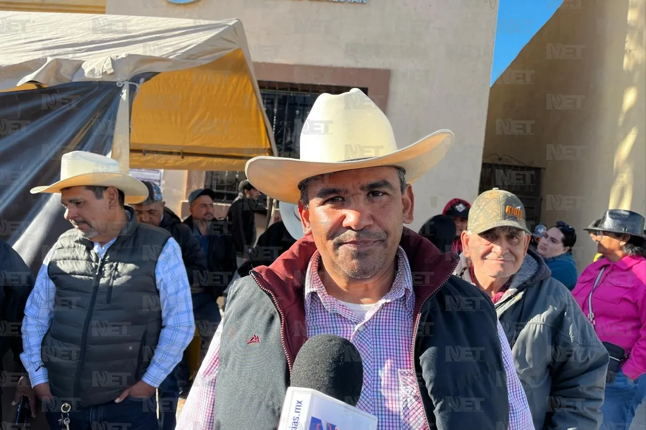 Se manifiestan agricultores y ganaderos en Chihuahua, exigen recurso federal