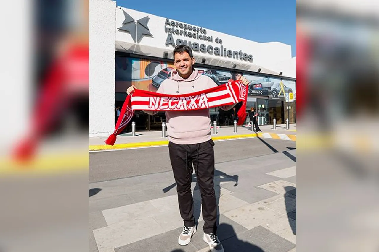 Argentino Larcamón es nuevo entrenador de Necaxa