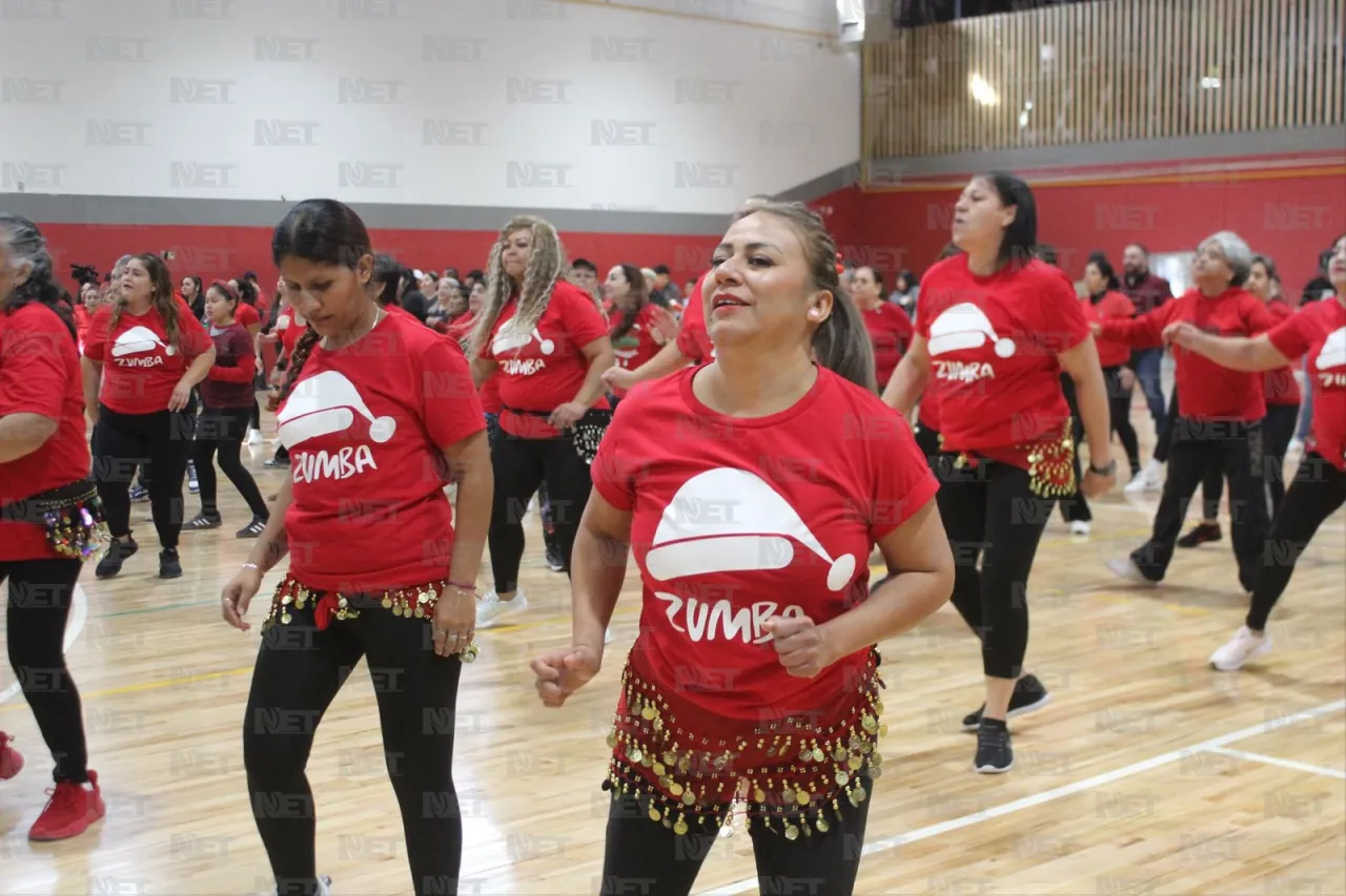 Entregan equipamiento deportivo para centros comunitarios en Juárez