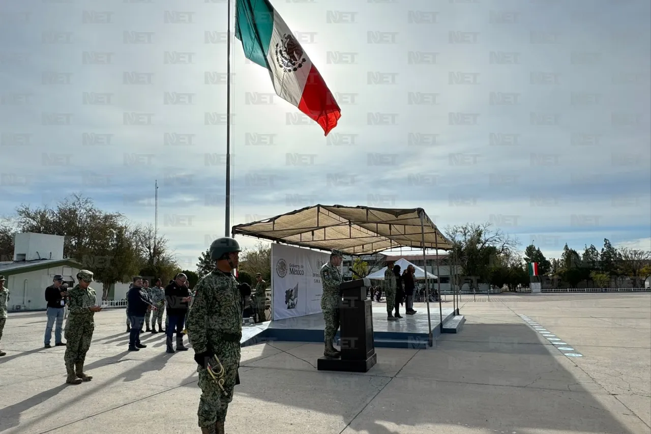 Liberan cartilla militar 363 elementos, siete son mujeres