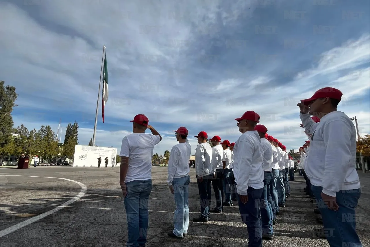 Concluyen su servicio militar 273 jóvenes en Chihuahua