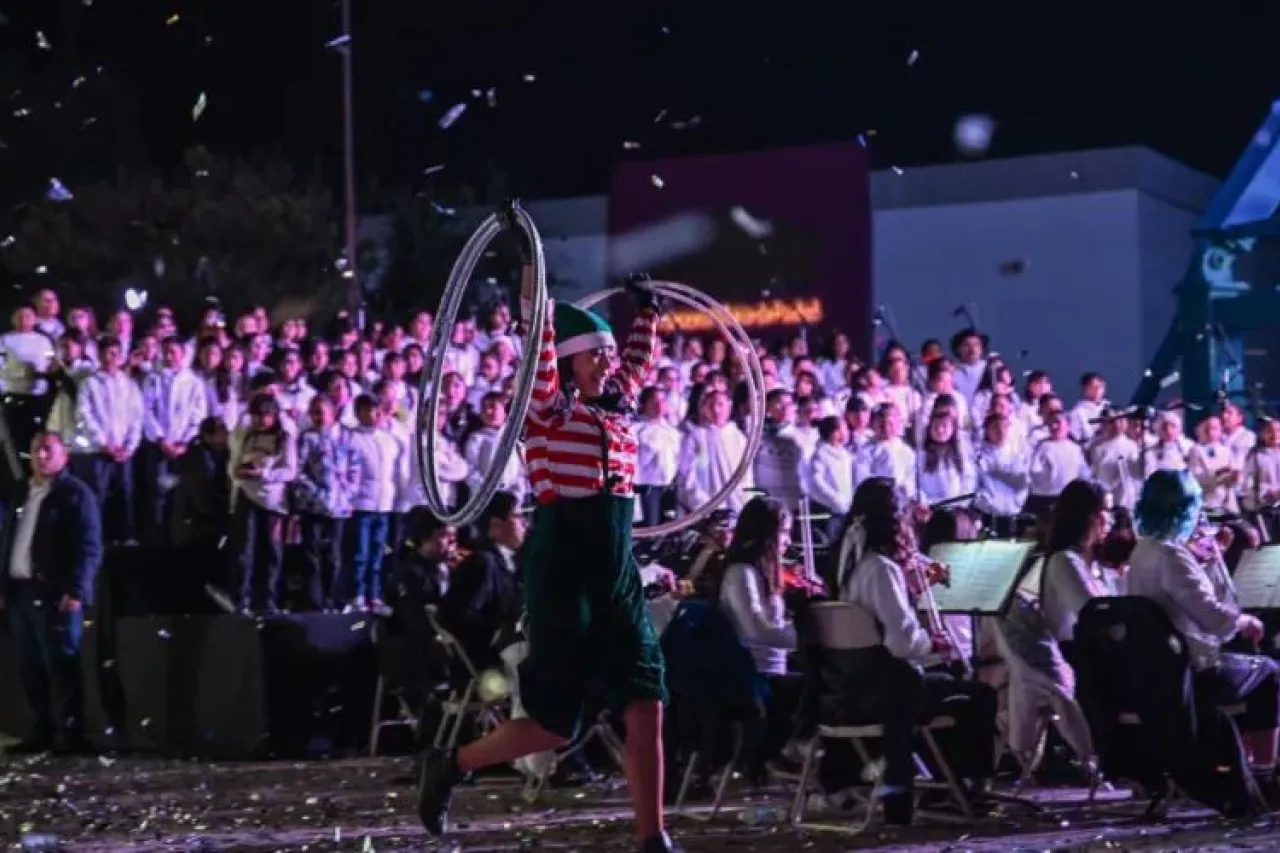 Encenderán hoy el árbol navideño en Chihuahua