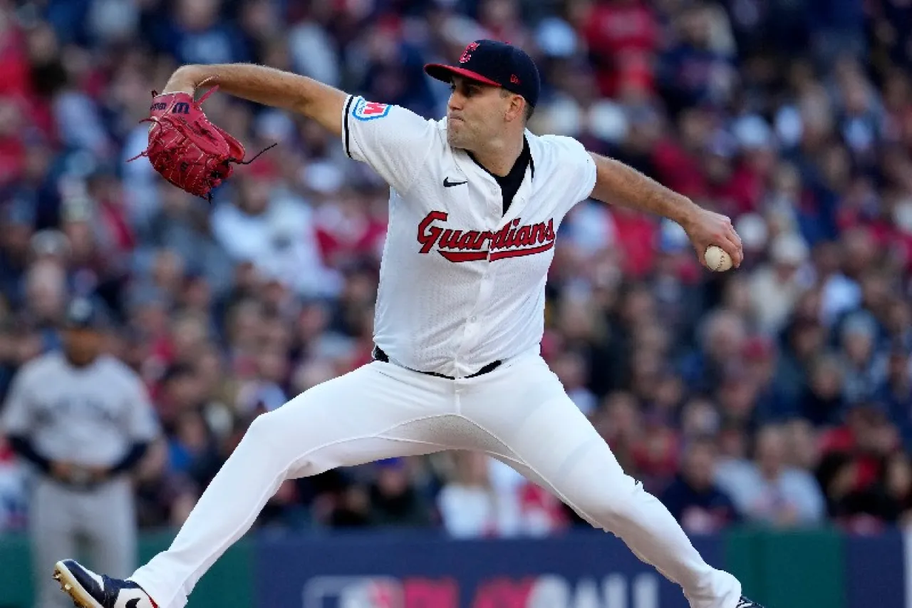 Firma Mathew Boyd con los Cachorros de Chicago