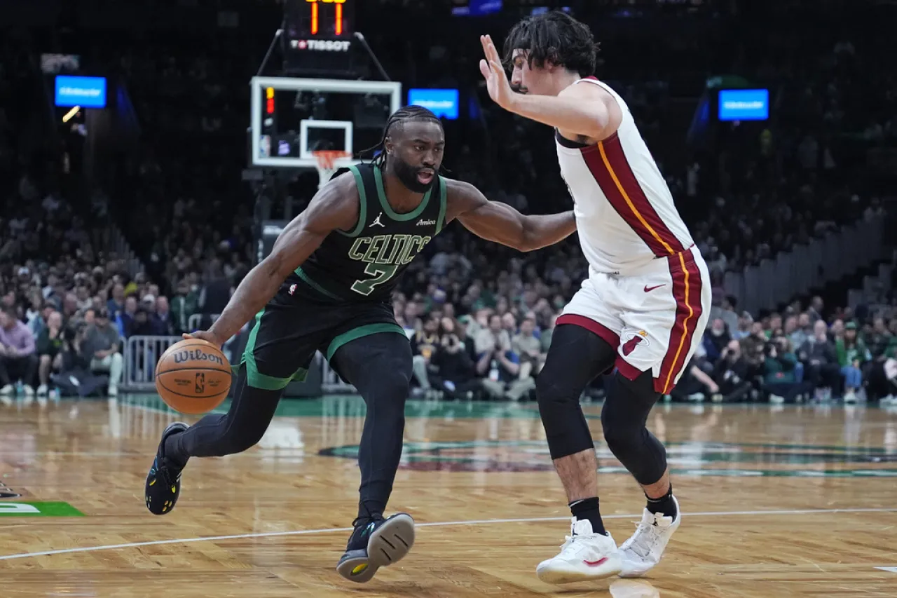 Vencen Celtics a Heat