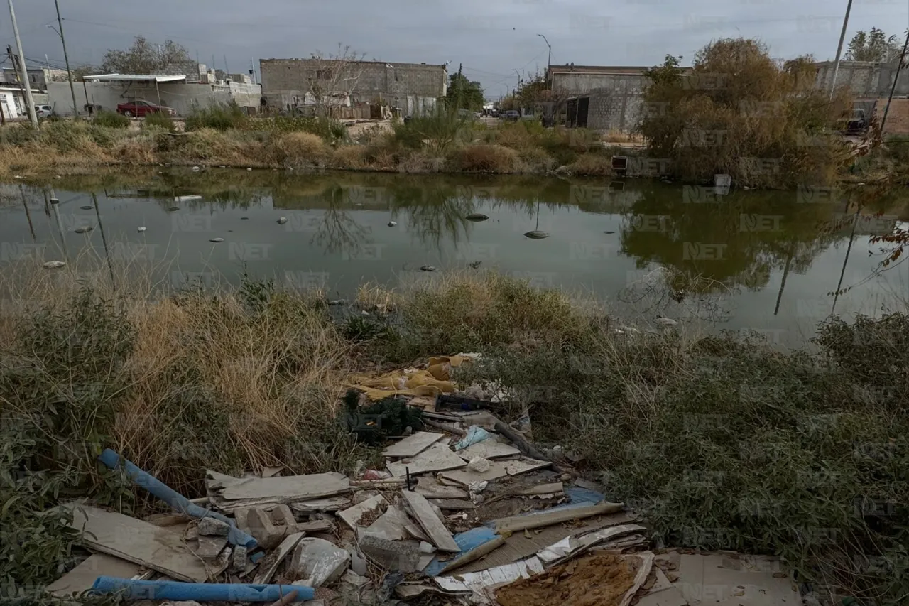 Invanden aguas negras El Mezquital y generan focos de infección