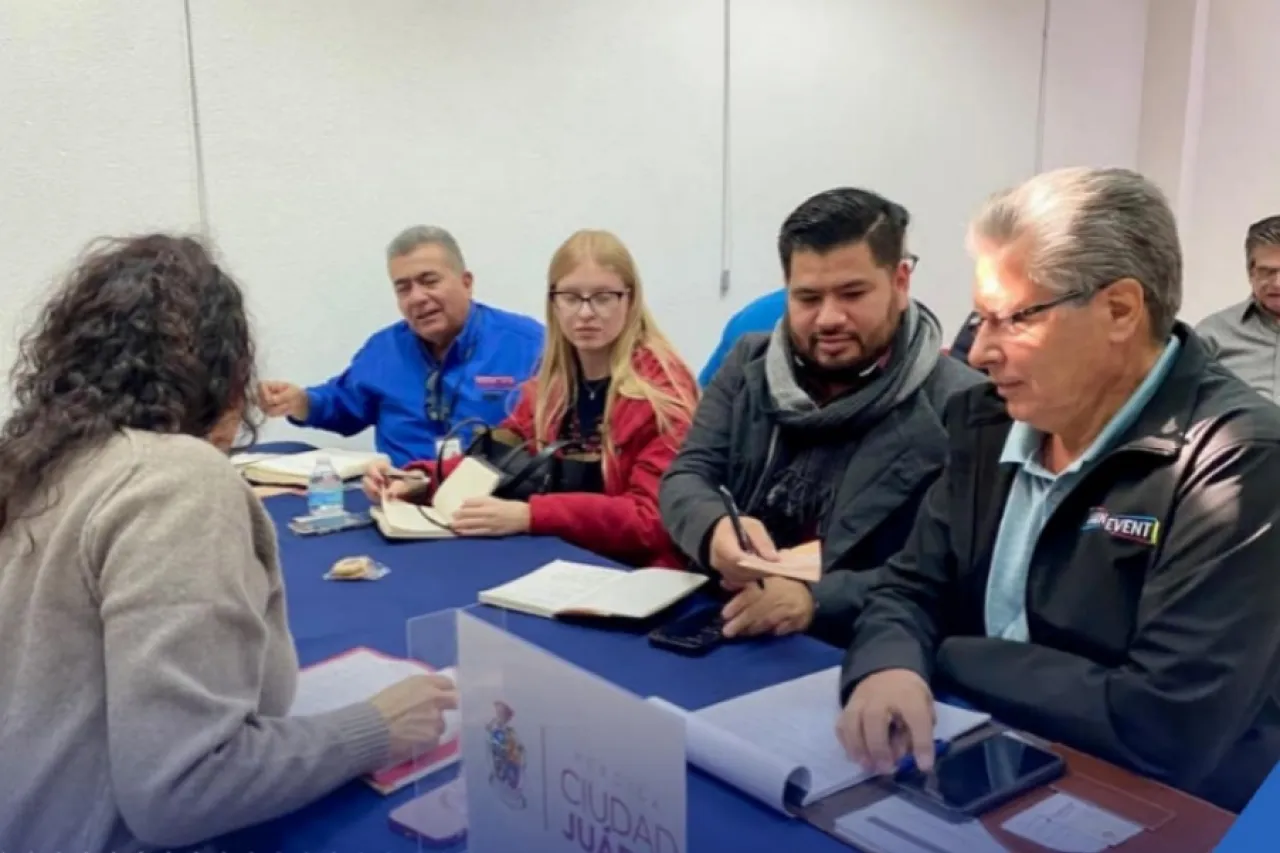 Se encuentran empresarios y funcionarios en ‘Membership Event’