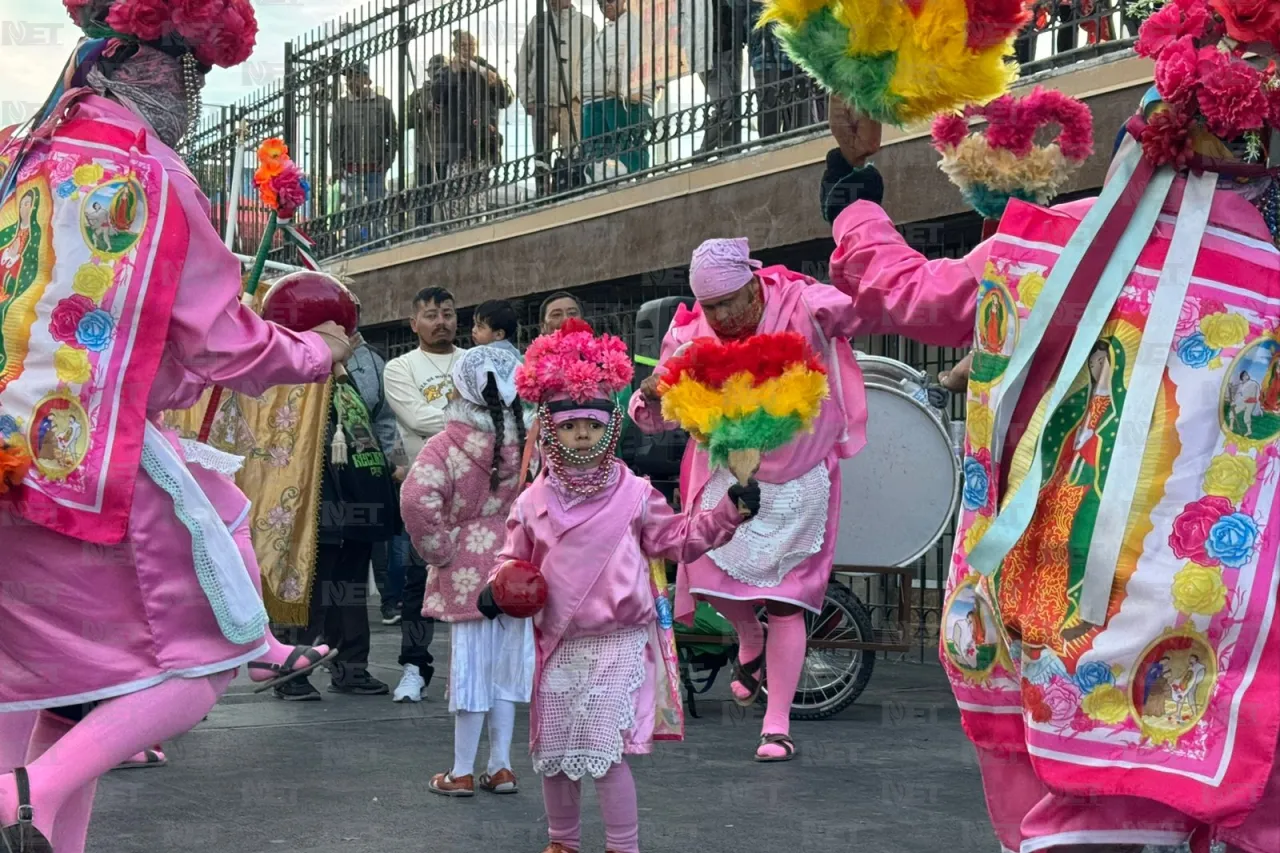 Tadeo le danza a la Virgen de Guadalupe desde que aprendió a caminar