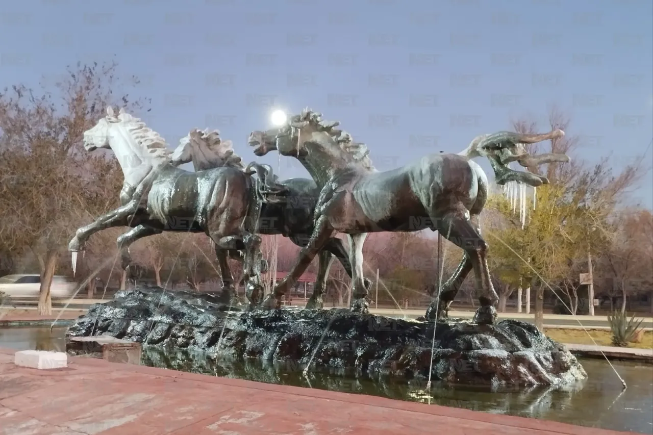 Monumento a 'Los Indomables' se congela