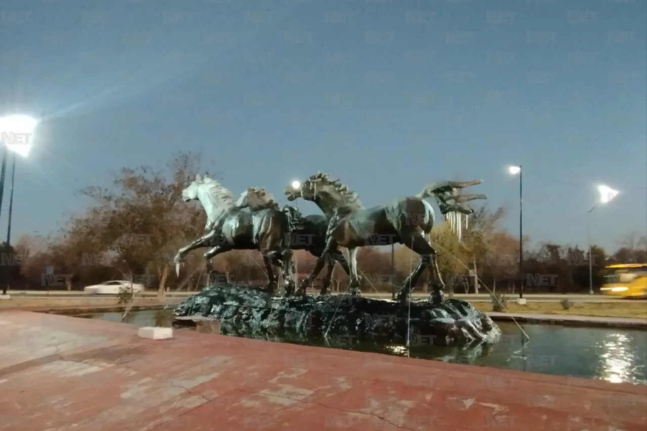 Monumento a 'Los Indomables' se congela