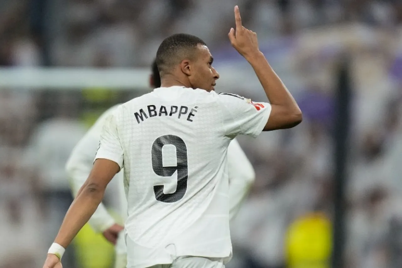 Mbappé viajará a Catar con todo y lesión para la final de Copa Intercontinental