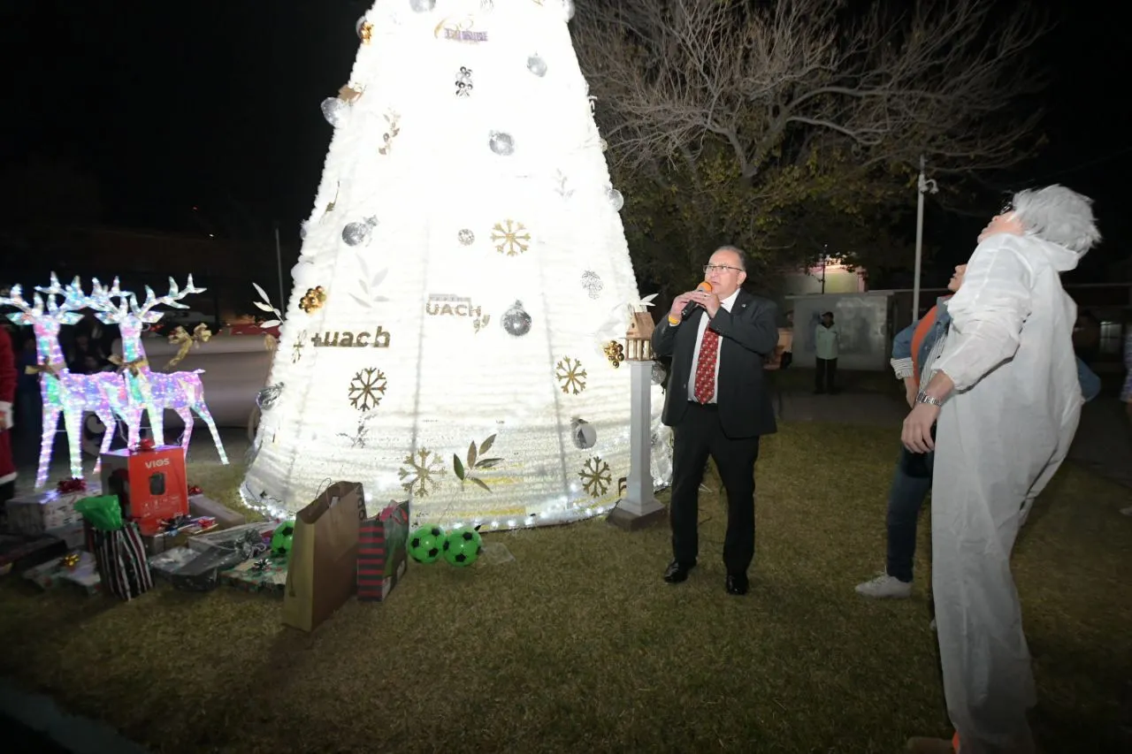 Quinta Gameros se ilumina con la magia de la Navidad