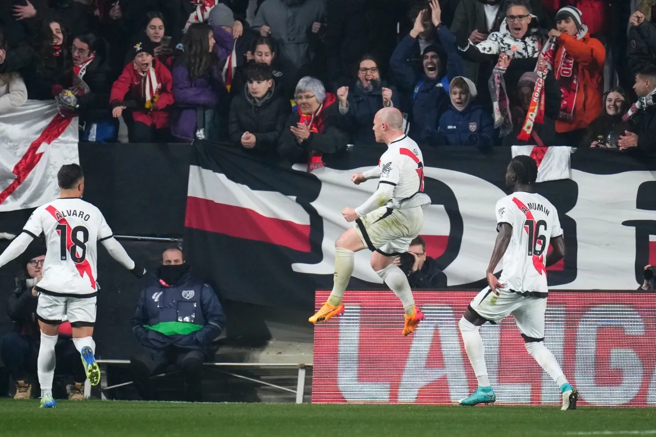 Real Madrid empata en su visita a Rayo Vallecano