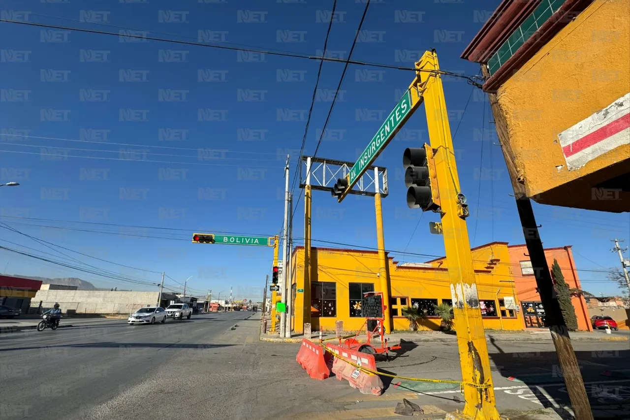 Reemplazo de colector mantiene cerrado tramo de la calle Bolivia