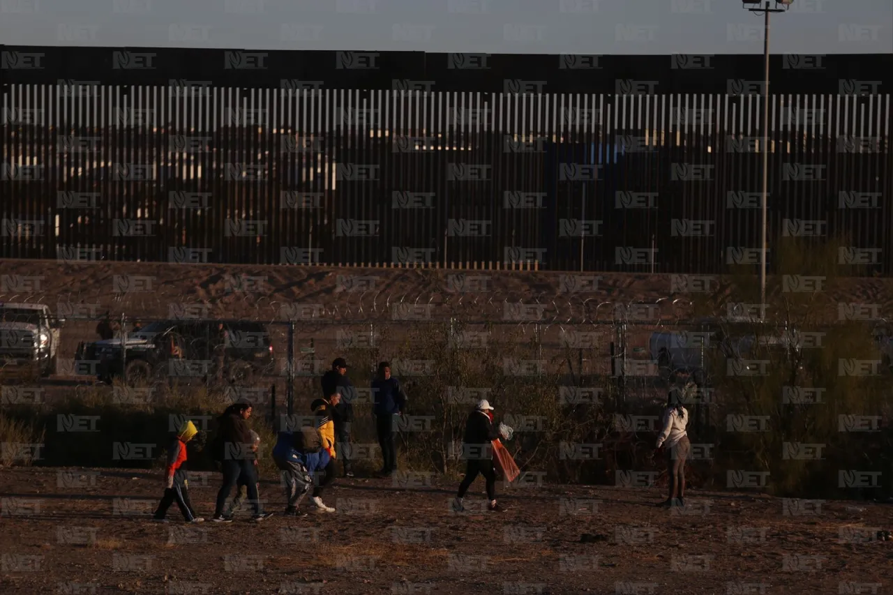 Dispersan con gas lacrimógeno a migrantes que trataban de cruzar a ELP