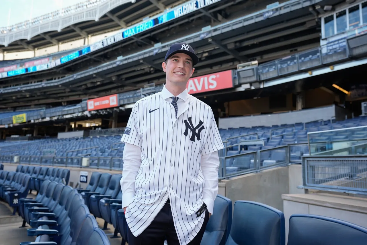 Fried piensa gastar en su perro parte de su fortuna tras contrato con Yankees