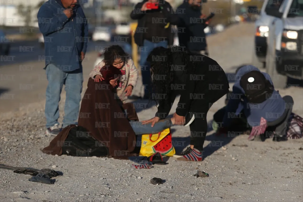 Dispersan con gas lacrimógeno a migrantes que trataban de cruzar a ELP