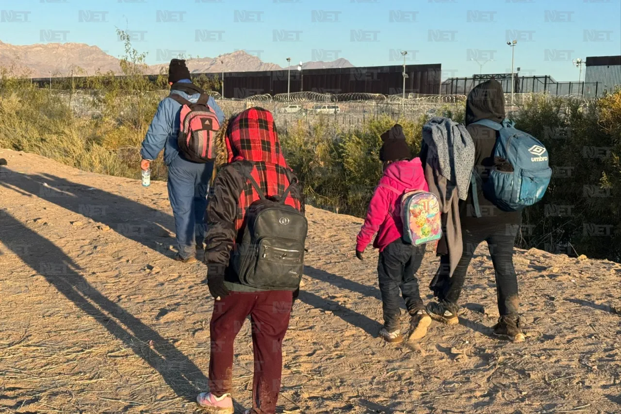 Fotos: Duermen migrantes a las orillas del Río Bravo pese a frío